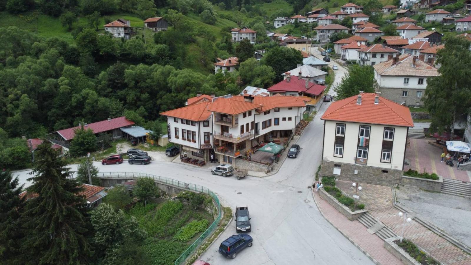 Къща За Гости Камината ทริกราด ภายนอก รูปภาพ